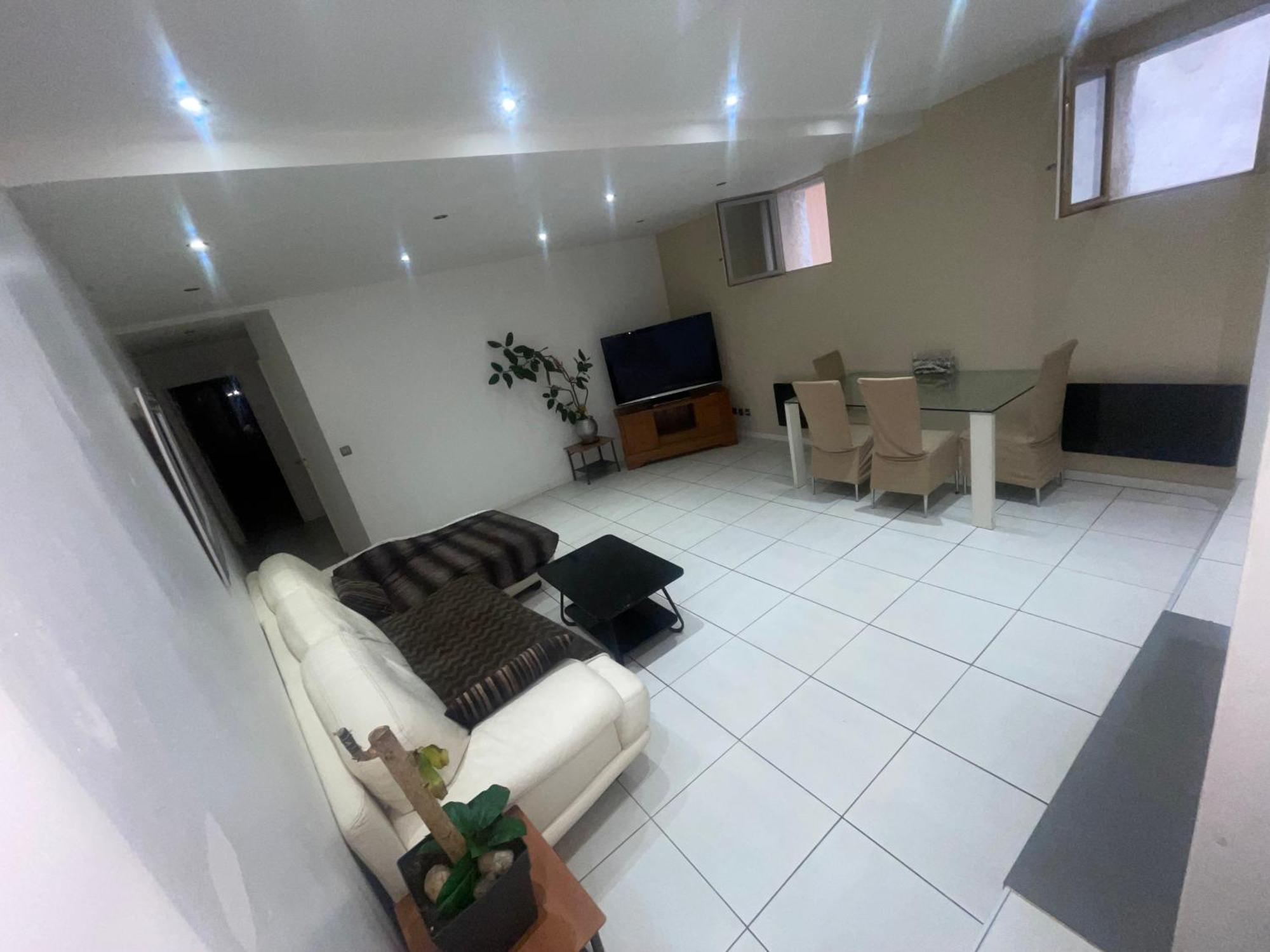 Tres Bel Appartement Pres De Montpellier Gignac  Dış mekan fotoğraf